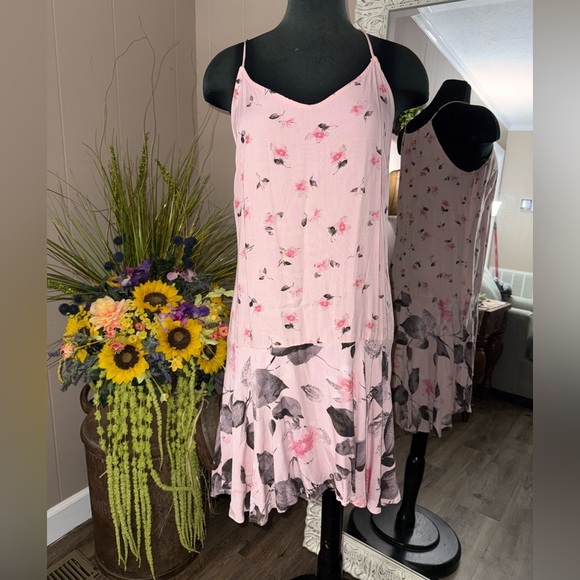 New York & Company • Floral Midi Dress - Picture 1 of 9